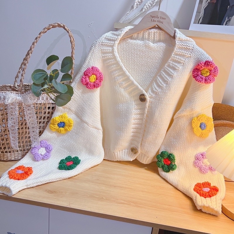 Áo Khoác Cardigan Đính Hoa Thêu Nổi  Đồng zá 2️⃣9️⃣0️⃣k