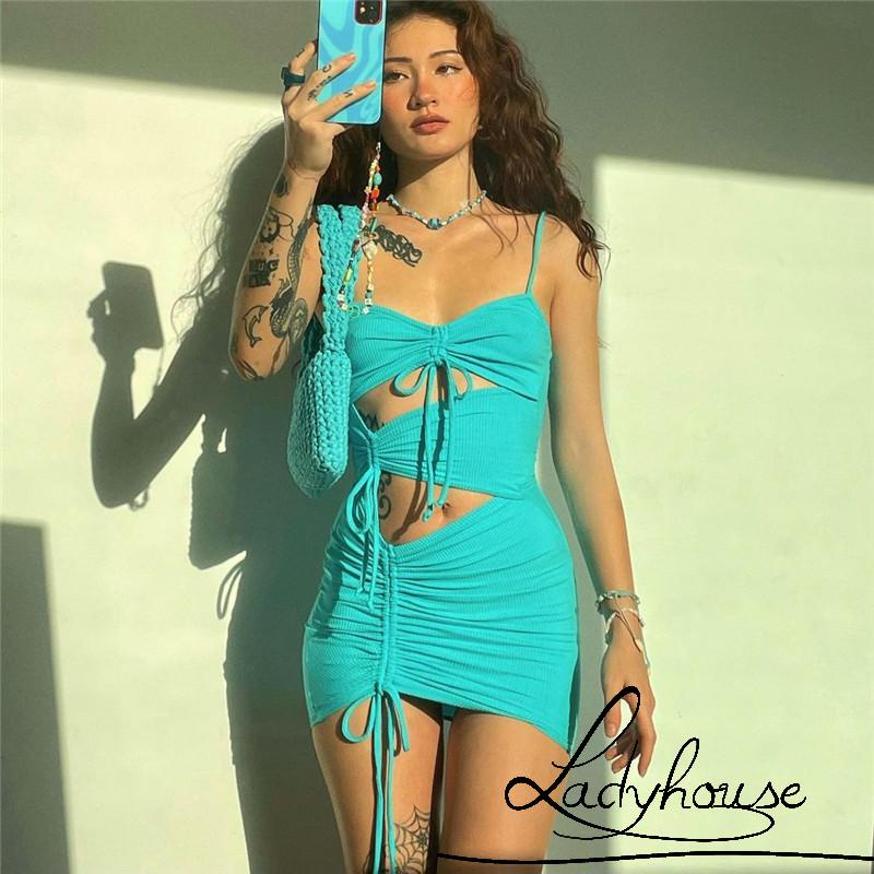 Đầm ôm hai dây màu sắc thời trang sành điệu cho nữ