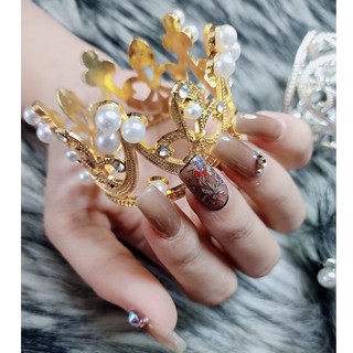 Vương miện - đạo cụ chụp ảnh móng