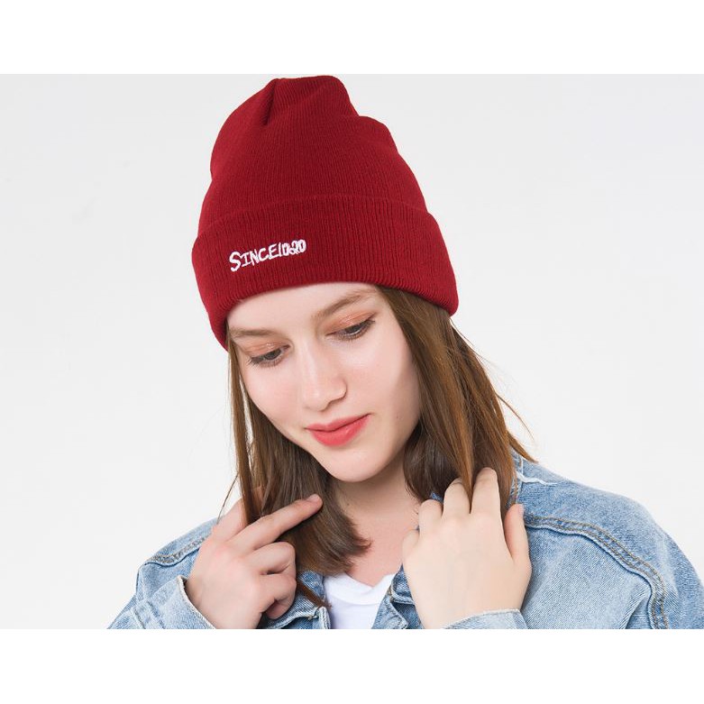 Mũ len phong cách Châu âu chữ thêu Hot 2019