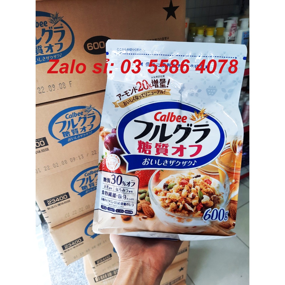 Ngũ cốc Calbee Màu trắng 600g date T9/2022