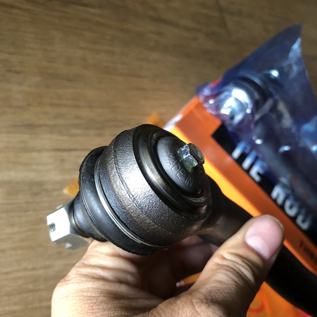 ROTUYN LÁI NGOÀI MITSUBISHI JOLIE 555 JAPAN