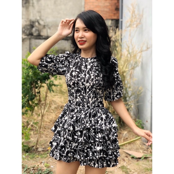 Đầm xòe nhiều tầng kèm quần siêu xinh, trẻ trung