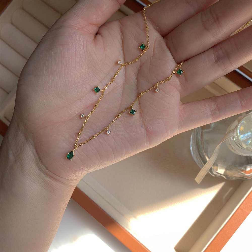 Vòng Cổ Choker Bằng Đồng Đính Đá Zircon Màu Xanh Lá Đơn Giản Tinh Tế Thời Trang Cho Nữ