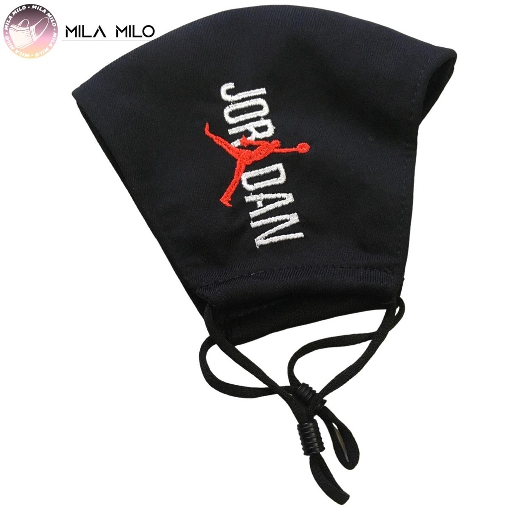 Set 2 khẩu trang kháng khuẩn logo thêu cho người lớn size nhỏ - Khẩu trang vải thun 3 lớp có dây rút