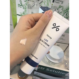 Kem Chống Nắng Leegeehaam Life Sun Cream SPF50+ PA++++ 50ml