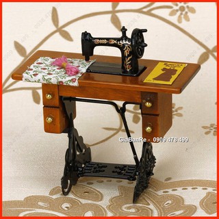 Mô Hình Trang Trí Chi Tiết Tỉ Lệ 1:12 Máy May Cổ Điển - 3535