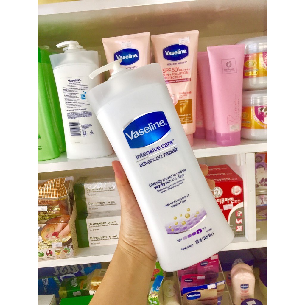 Sữa dưỡng thể Vaseline Healthy White UV Lightening 725ml