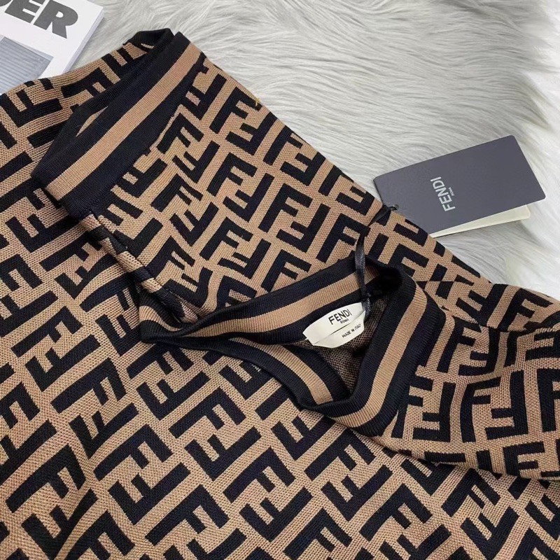 Đầm len dáng suông sat nách thương hiệu Fendi FD cao cấp