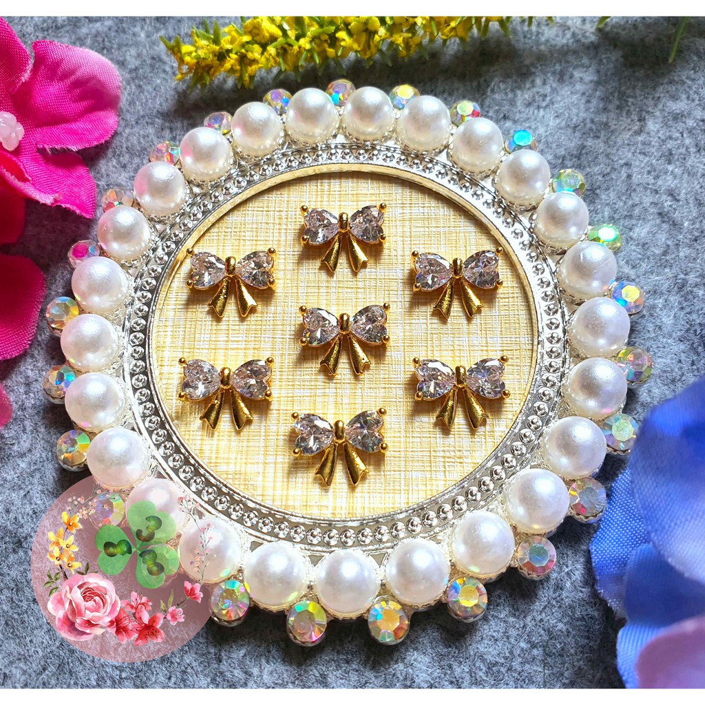 Mã SR009 . Charm kim loại dòng cao cấp đính đá trang trí móng siêu xinh.