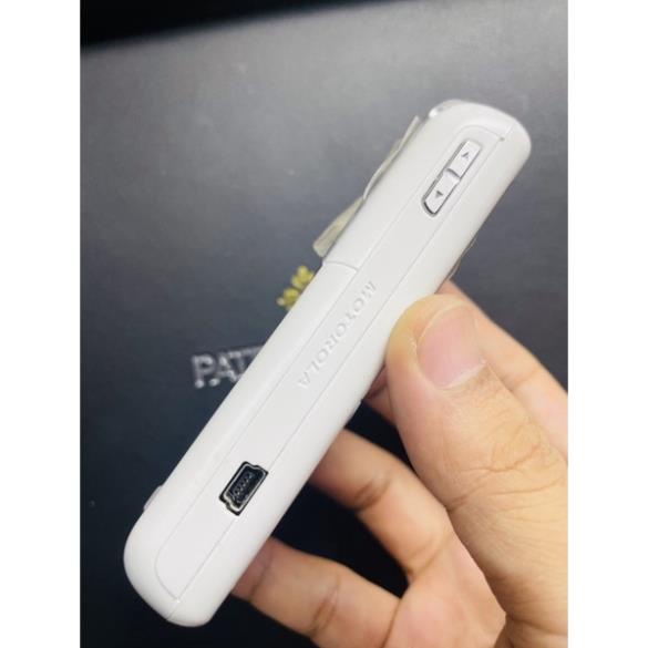 NGUYÊN ZIN, chính hãng điện thoại cổ motorola e770