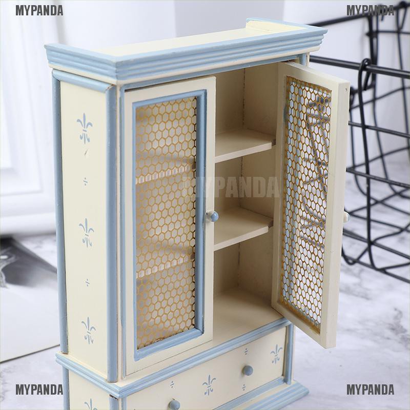 Mô hình tủ bếp màu trắng tỉ lệ 1:12 dùng trang trí nhà búp bê