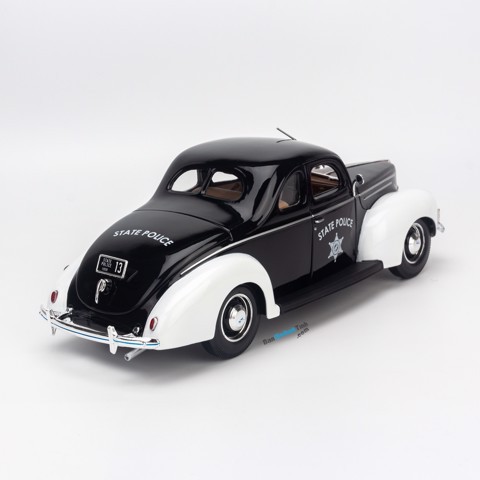 MÔ HÌNH XE CỔ FORD 1:18 MAISTO