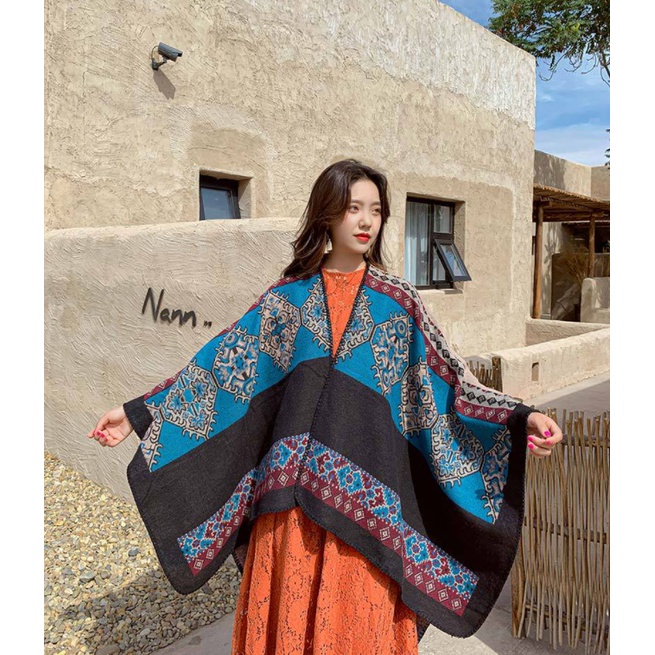Áo choàng boho thoi thổ cẩm | BigBuy360 - bigbuy360.vn