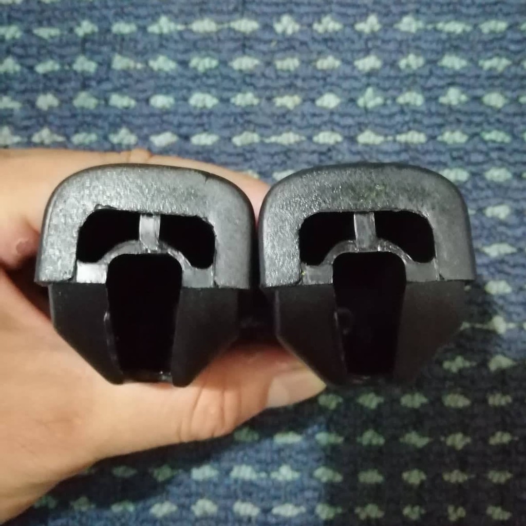 Cao su gác chân người lái suzuki viva 110