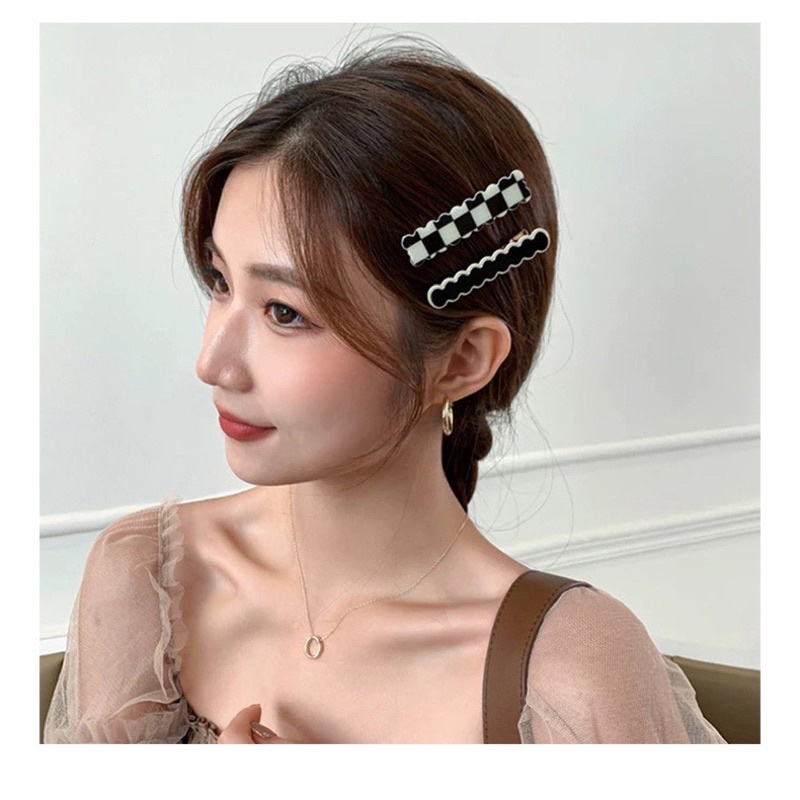 Kẹp tóc mái kiểu hàn quốc