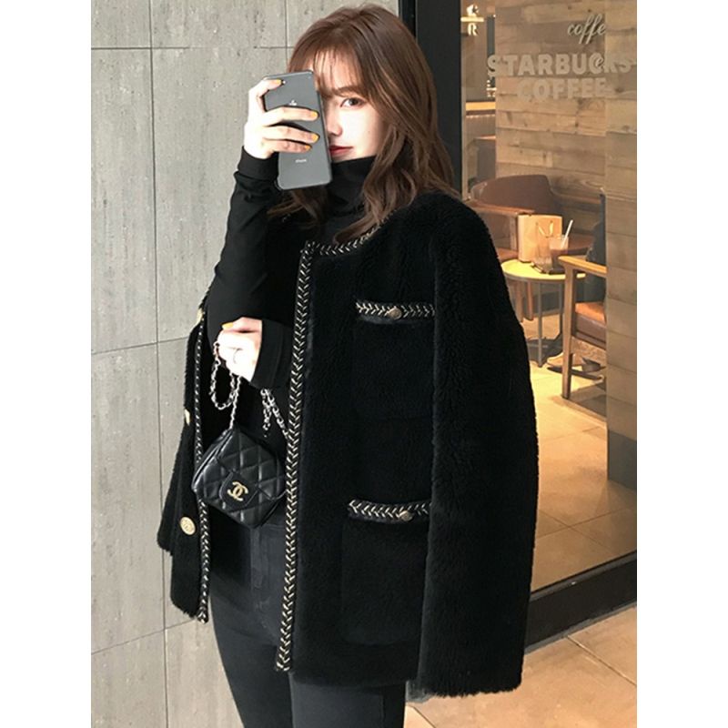 Slightly fat MM French socialite aging Xiaoxiangfeng lamb plush coat Korean version loose thin leisure jacket