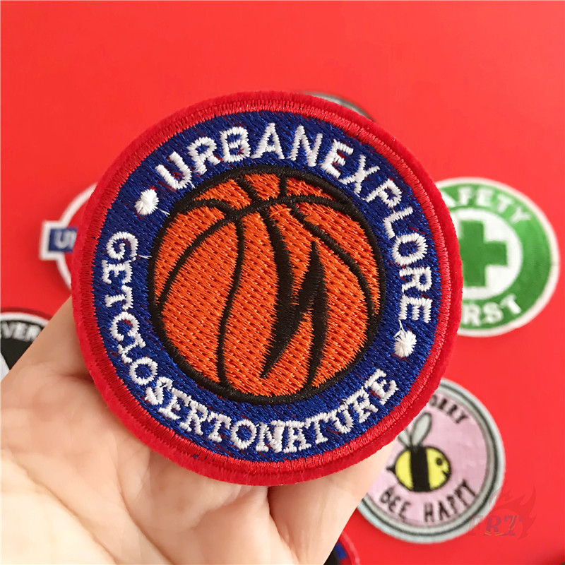 1 Miếng Dán Ủi Quần Áo Hình Chú Ong Dễ Thương