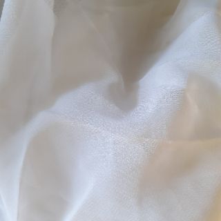 Vải voan trắng