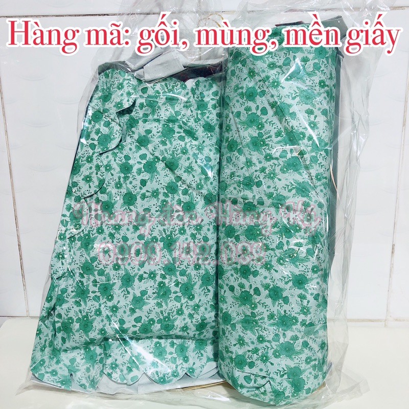 Hàng mã (vàng mã): mùng, mền, gối giấy.