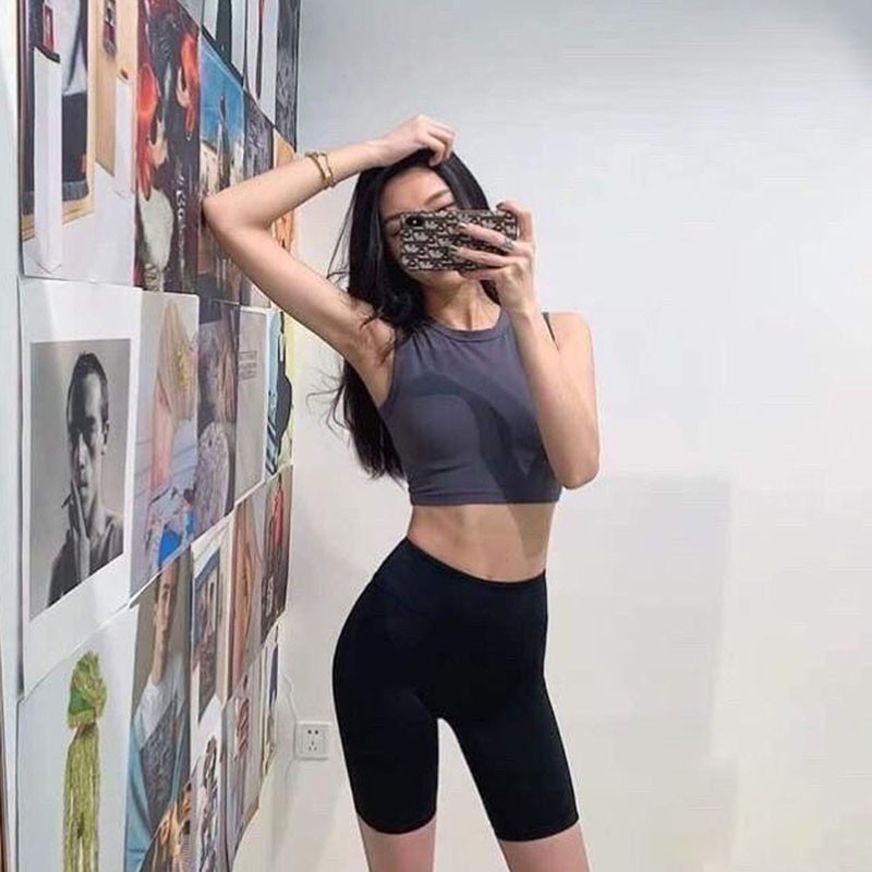 Quần legging lửng dáng ngố MOLENTO quần đùi nữ thun cotton co giãn 4 chiều thoải mái dễ vận động - M22 | BigBuy360 - bigbuy360.vn