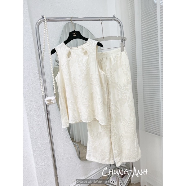 SALE Set bộ áo quần lá suông khoét cổ màu kem