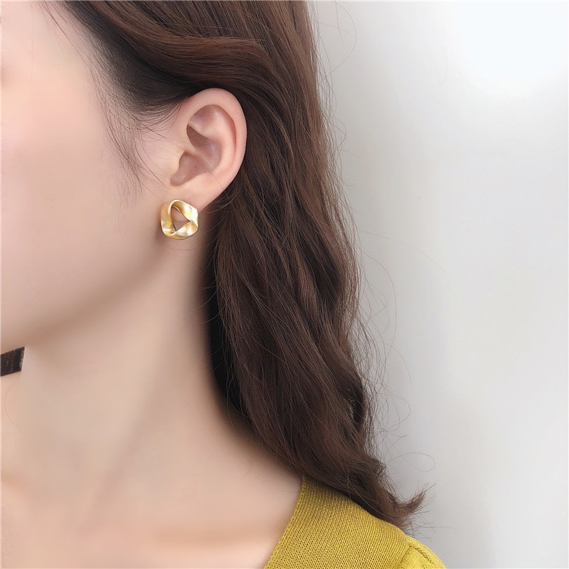 Bông tai nữ khuyên tai vàng mờ vintage BT12