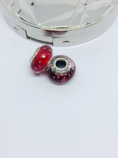 Charm glass đỏ đính hạt lấp lánh bạc s925 ( vừa tất cả các vòng tay)