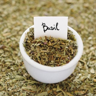 Lá Basil khô