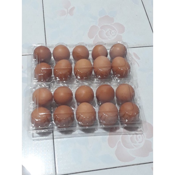 [ Quận 6] Trứng gà - 1 hộp 10 trứng