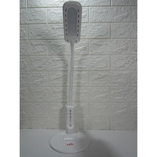 Đèn bàn led điện quang đq ldl04 4w