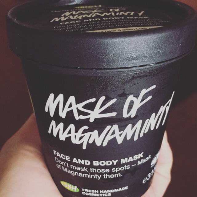 Mặt nạ Lush magnaminty