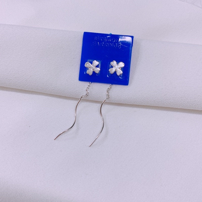 Bông tai cỏ 4 lá gắn tua LINH'S MIU SILVER Bông tai bạc ta