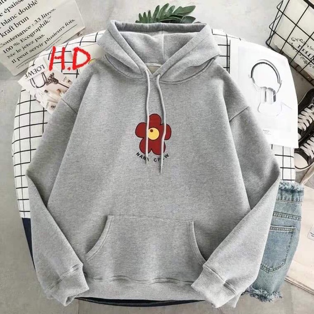 Áo hoodie hoa Nana in ngực HDA1119