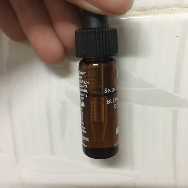 Serum blemish skinceuticals