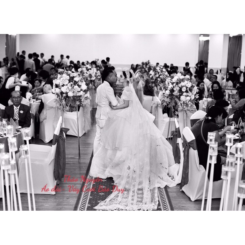 Lúp cô dâu kim tuyến phát sáng