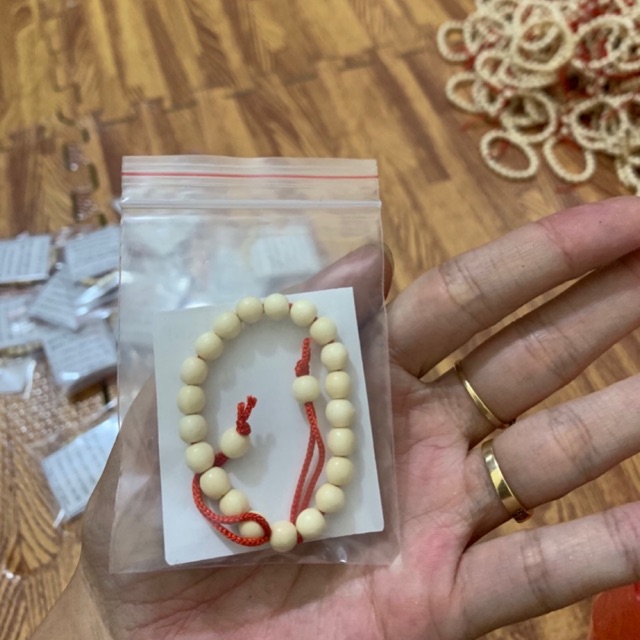 Combo vòng dâu sẵn