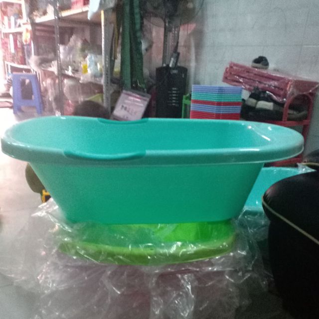 Thau tắm em bé đại Duy Tân