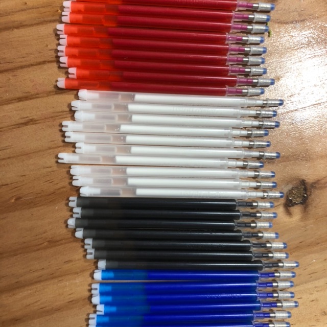 200-300 bút vẽ ủi bay - bút vẽ vải bay màu khi ủi