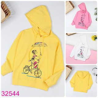 32544 Áo Thun Hoodie Có Nón Bé Gái Tay Dài In Hình Cô Gái Cầm Dù Xinh Xắn (4 - 12 tuổi)