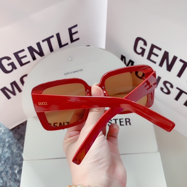 KÍNH GỌNG VUÔNG TRÀN VIỀN MONL B225