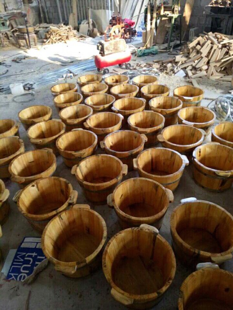 Châu gỗ ngâm chân có hạt massage