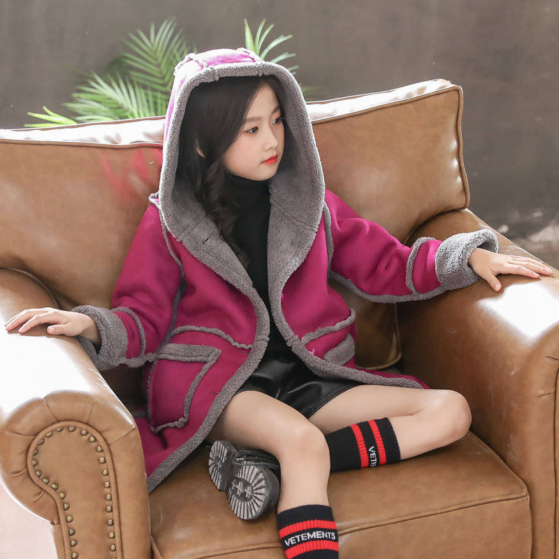 New girls' coats and coats for children's wear in autumn and winter. Foreign temperament suede coats and cotton fashion cute coats
