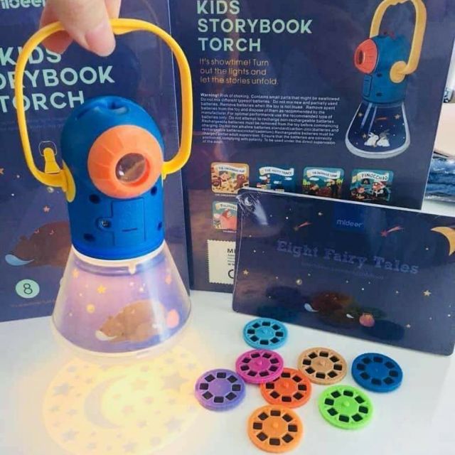 Đèn pin kể chuyện
