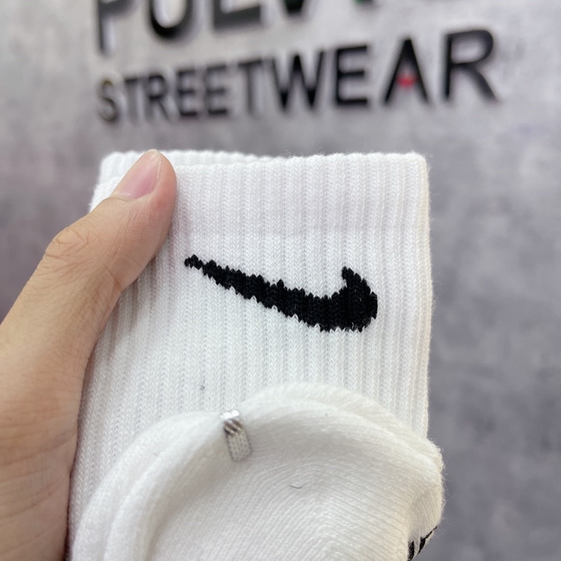⚡️ - Tất/Vớ NlKE Cổ Cao Bản Đẹp 2 Màu Đen Trắng, Vớ Nike Cổ Hight