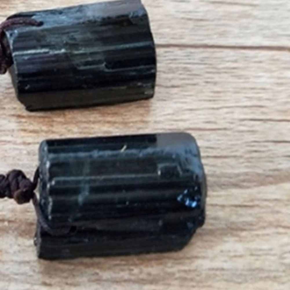 Dây chuyền mặt đá Tourmaline nhiều màu sắc thời trang