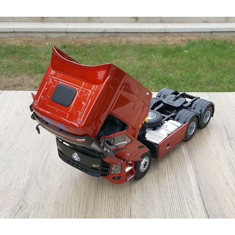 Xe mô hình đầu kéo CHENG LONG H7 hợp kim 1:24