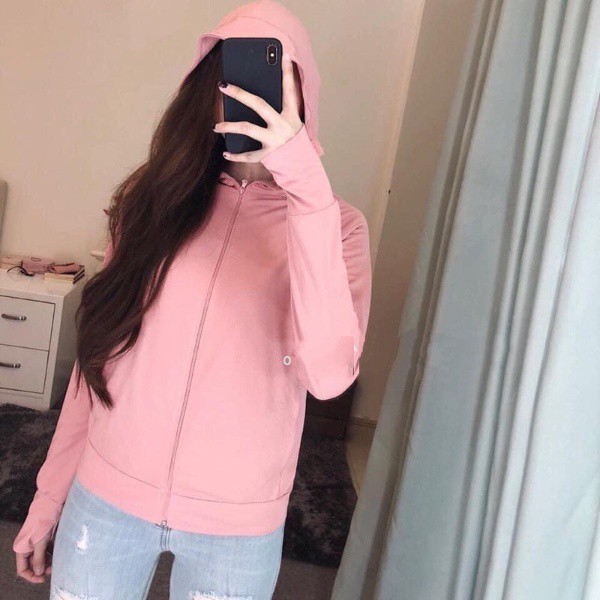 Áo chống nắng GU mẫu mới, may viền cổ, khoét mũ tiện lợi | BigBuy360 - bigbuy360.vn