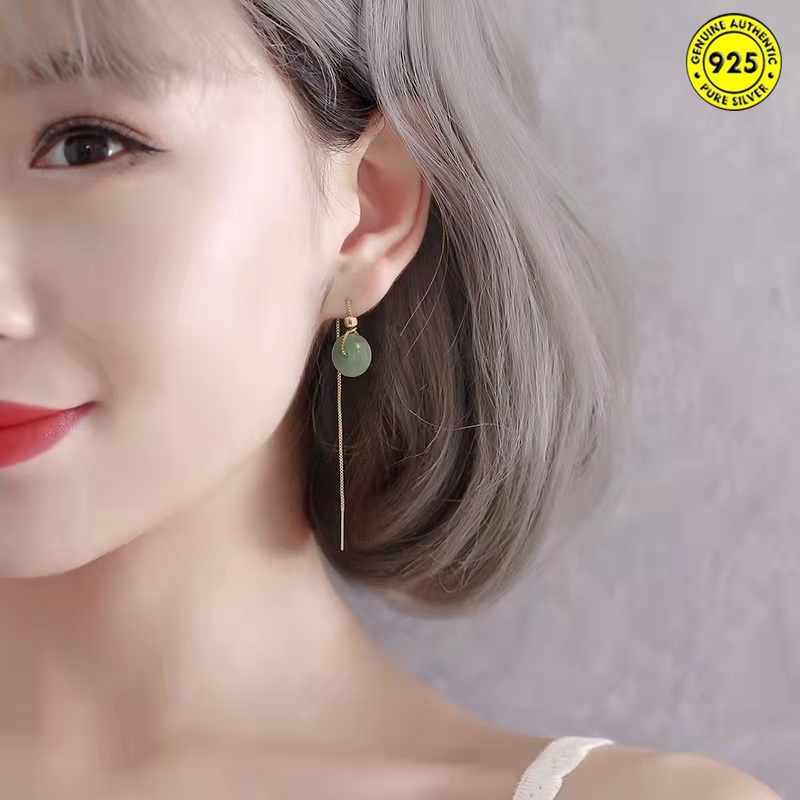 Hoa tai dáng dài đính ngọc bích phối tua rua thời trang cho nữ