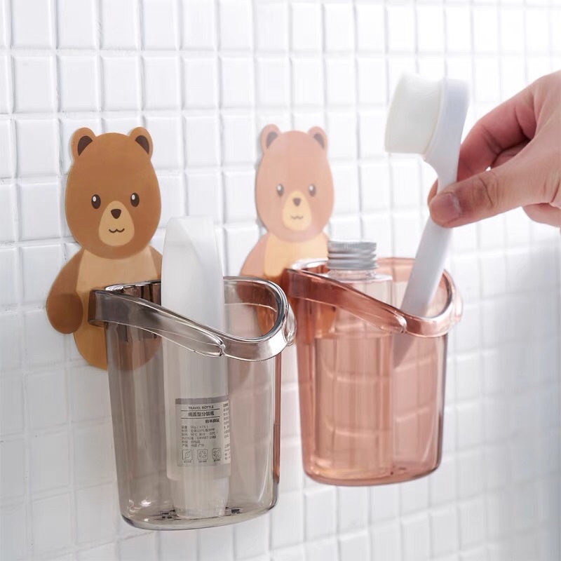 Cốc gấu dán tường chân không đựng bàn chải,kem đánh răng,vật dụng sinh hoạt cá nhân